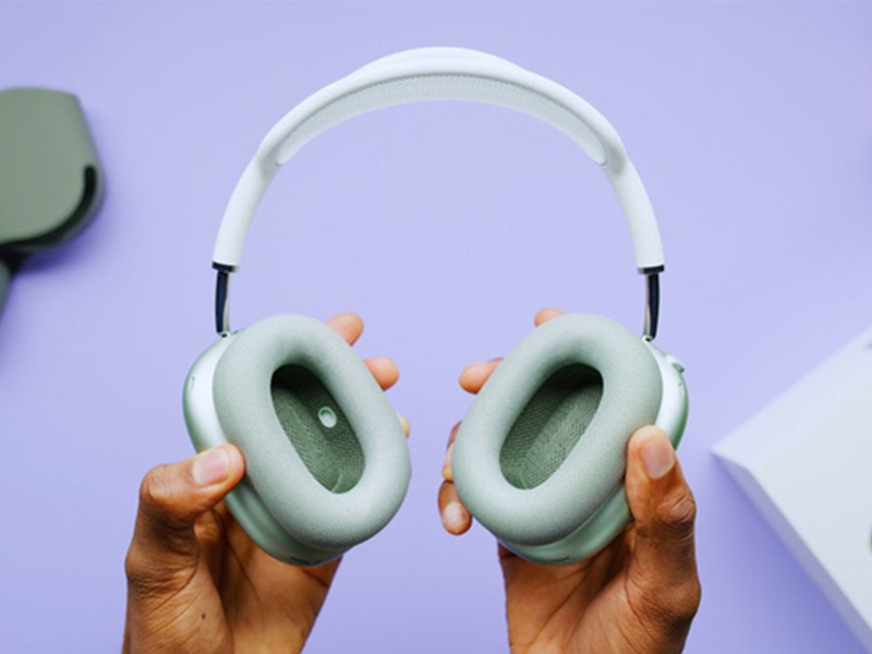 H&igrave;nh thật tai nghe chụp tai Apple